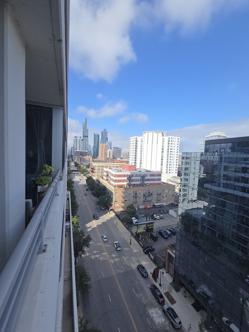 1720 S Michigan Avenue 1106 Property Photo 17