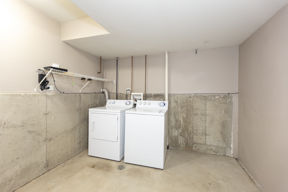 1484 Cambria Drive 3 Property Photo 26