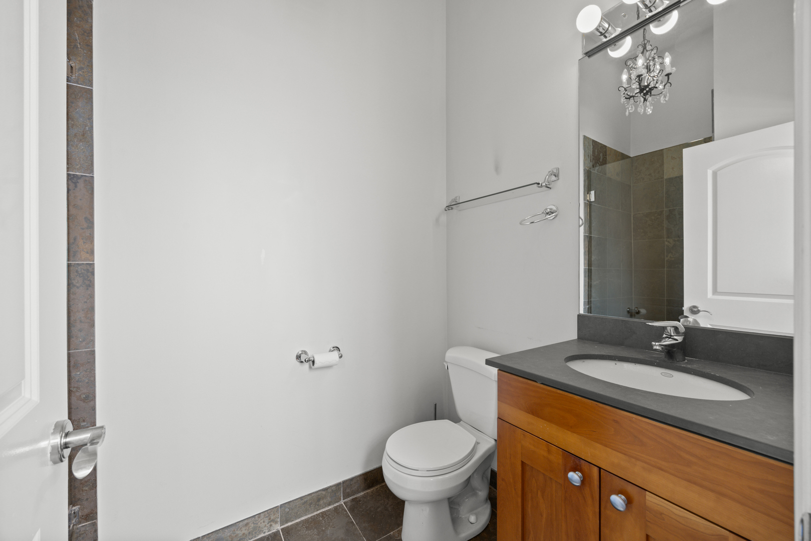 919 N Hermitage Avenue 3 Property Photo 14