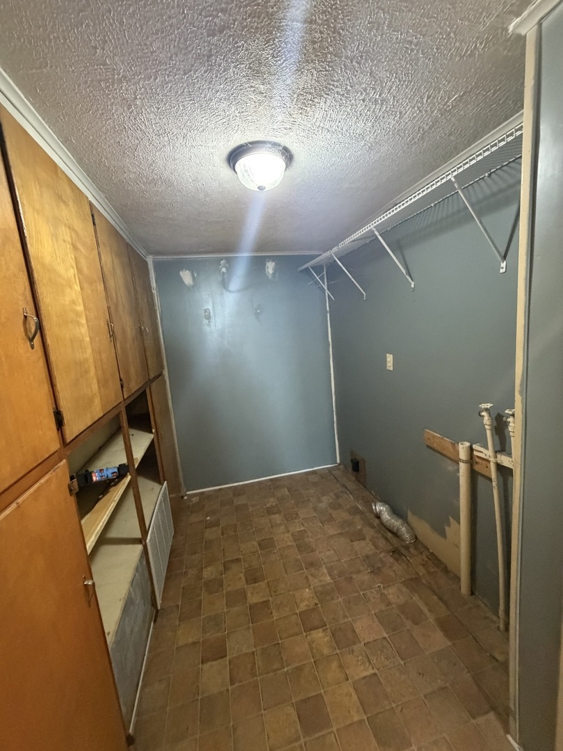 110 W Webb Street Property Photo 5