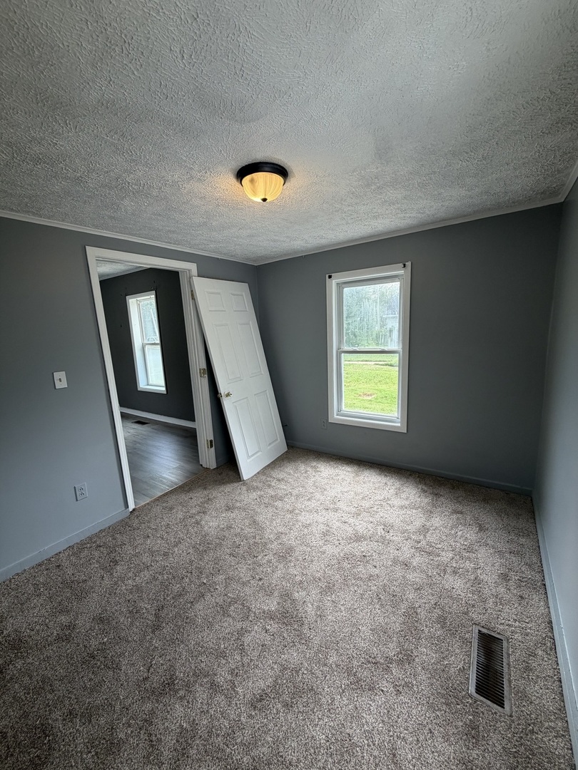 110 W Webb Street Property Photo 15