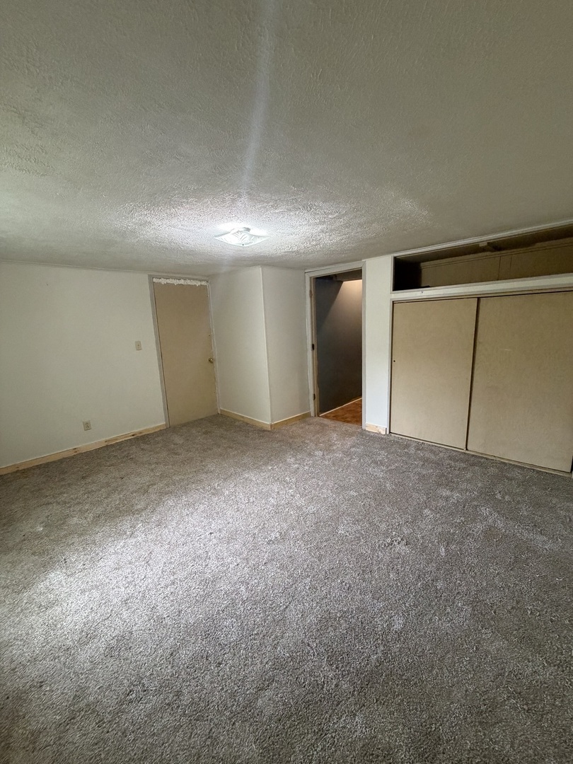 110 W Webb Street Property Photo 17