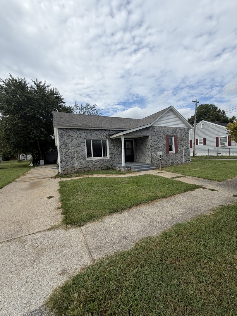 110 W Webb Street Property Photo 20