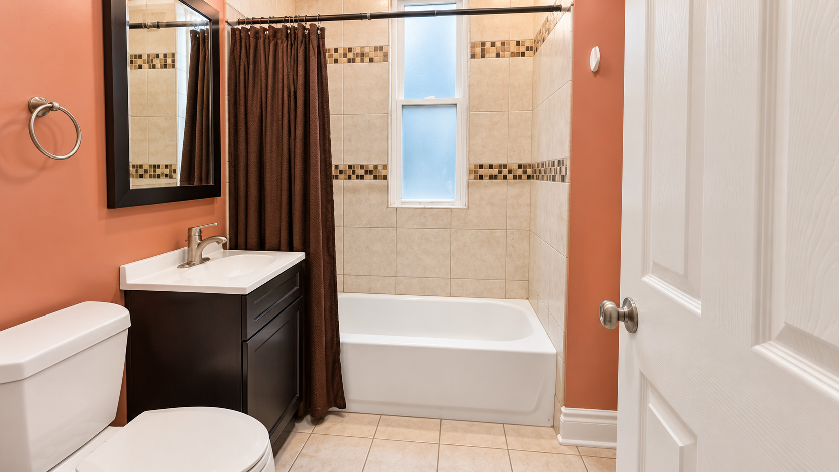 2833 N Albany Avenue 2a Property Photo 8