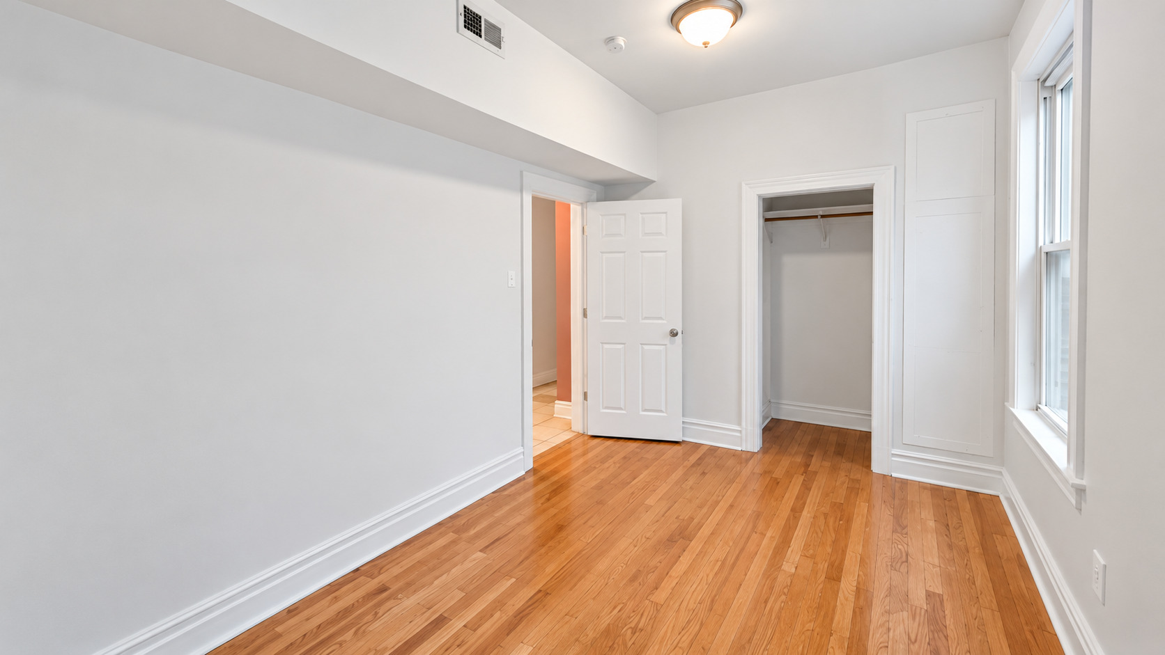 2833 N Albany Avenue 2a Property Photo 9