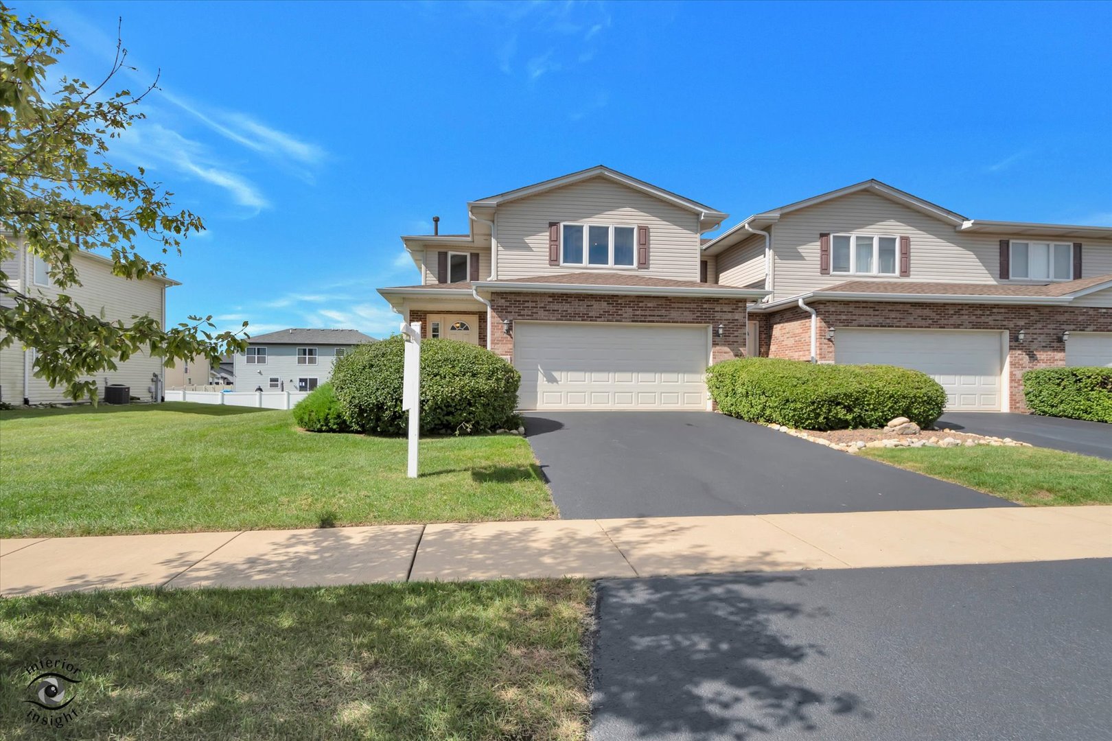 1390 Somerset Drive Property Photo 1