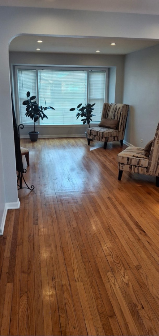 14230 S Wallace Avenue Property Photo 2