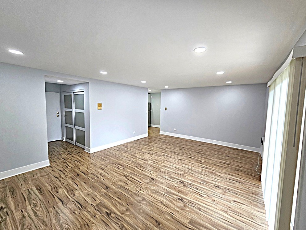 568 Fairway View Drive 2j Property Photo 2