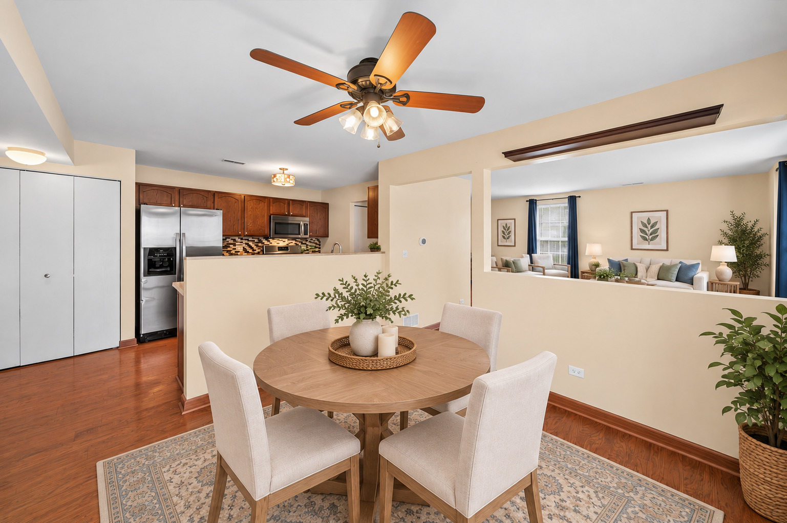 1572 Victoria Park Circle Property Photo 6