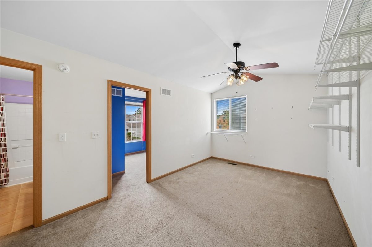 1572 Victoria Park Circle Property Photo 14