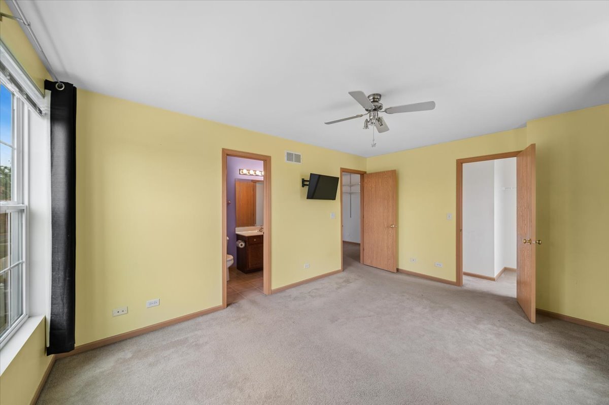 1572 Victoria Park Circle Property Photo 15