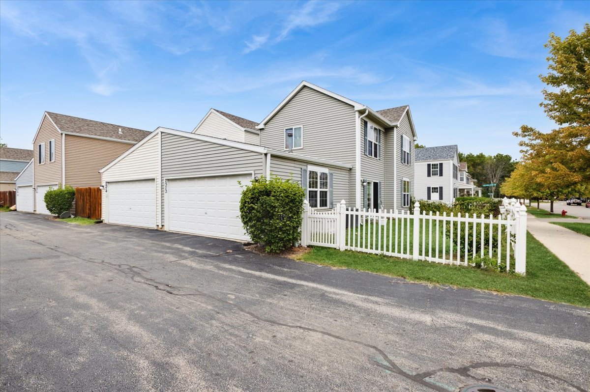 1572 Victoria Park Circle Property Photo 20