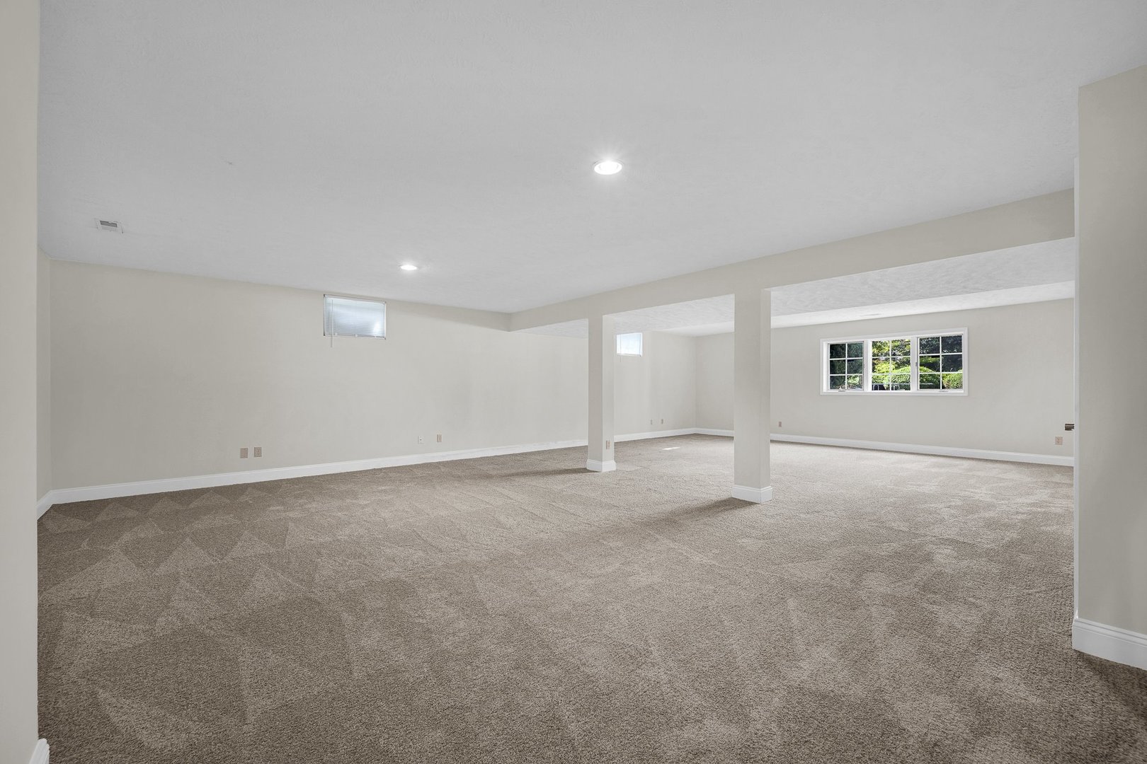 7 Smokey Court Property Photo 44