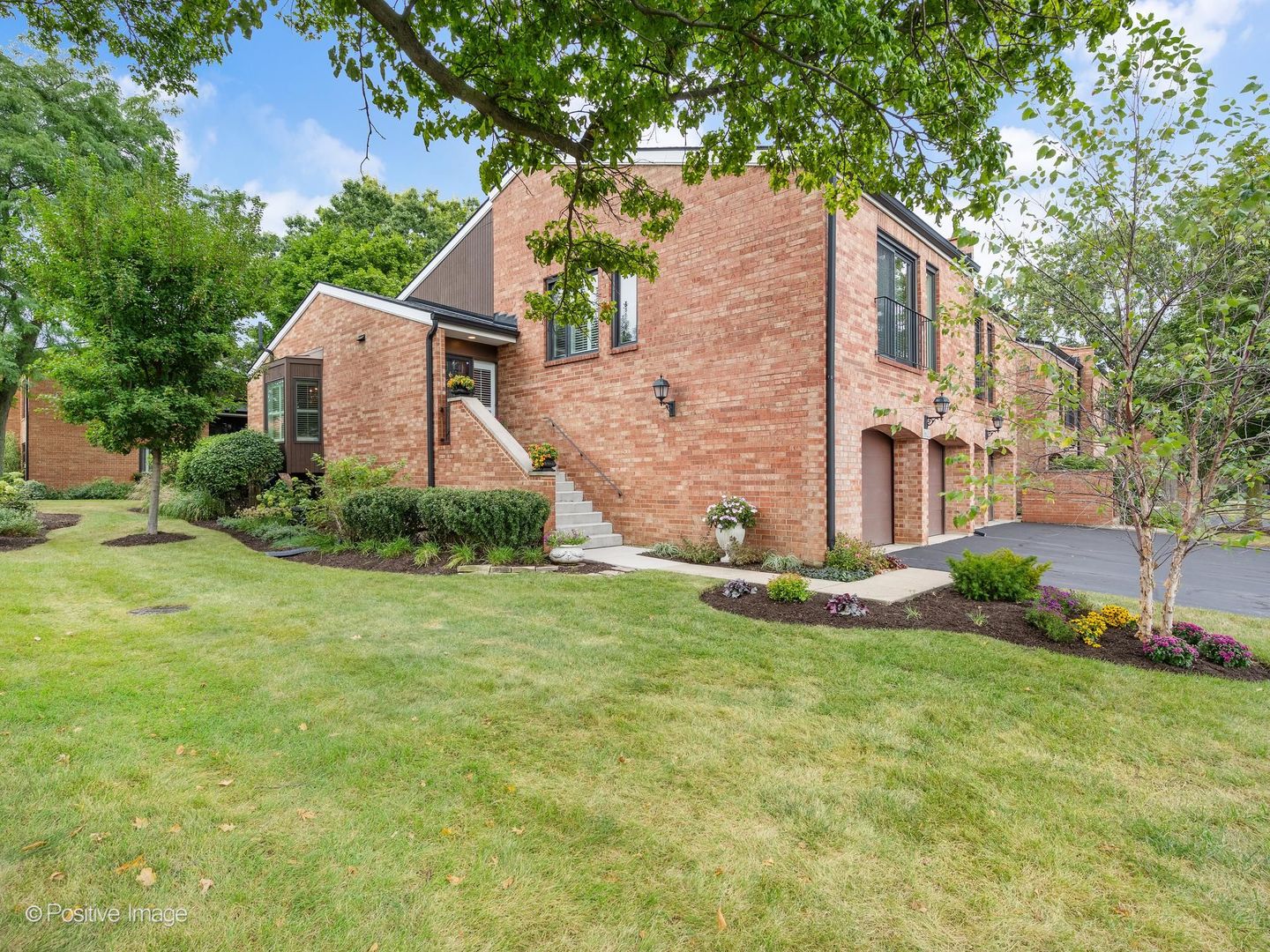 12758037 Property Photo 2