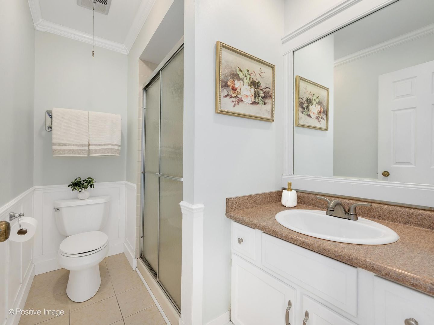 12758037 Property Photo 17