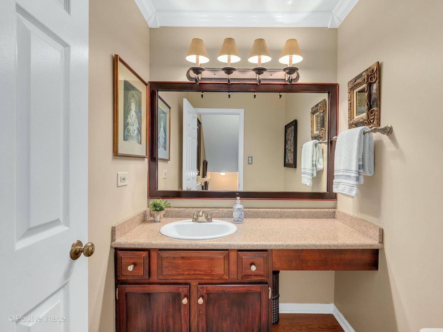 12758037 Property Photo 24