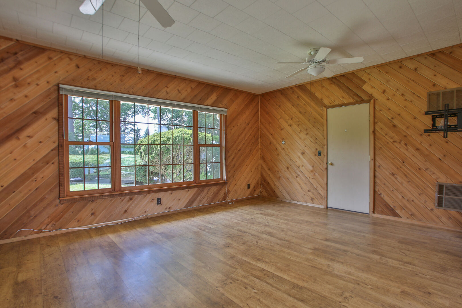 2105 Riverview Road Property Photo 26