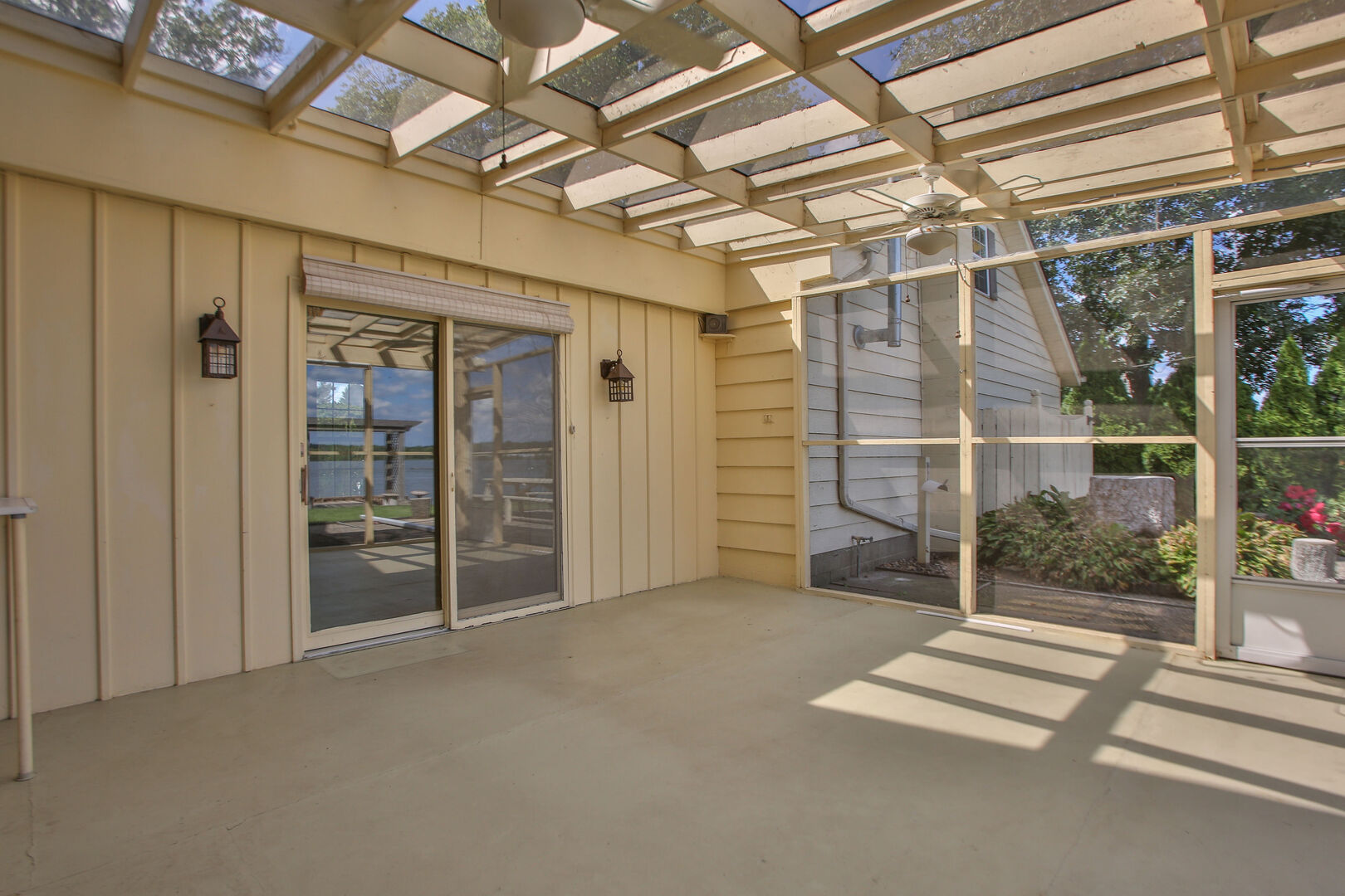 2105 Riverview Road Property Photo 29