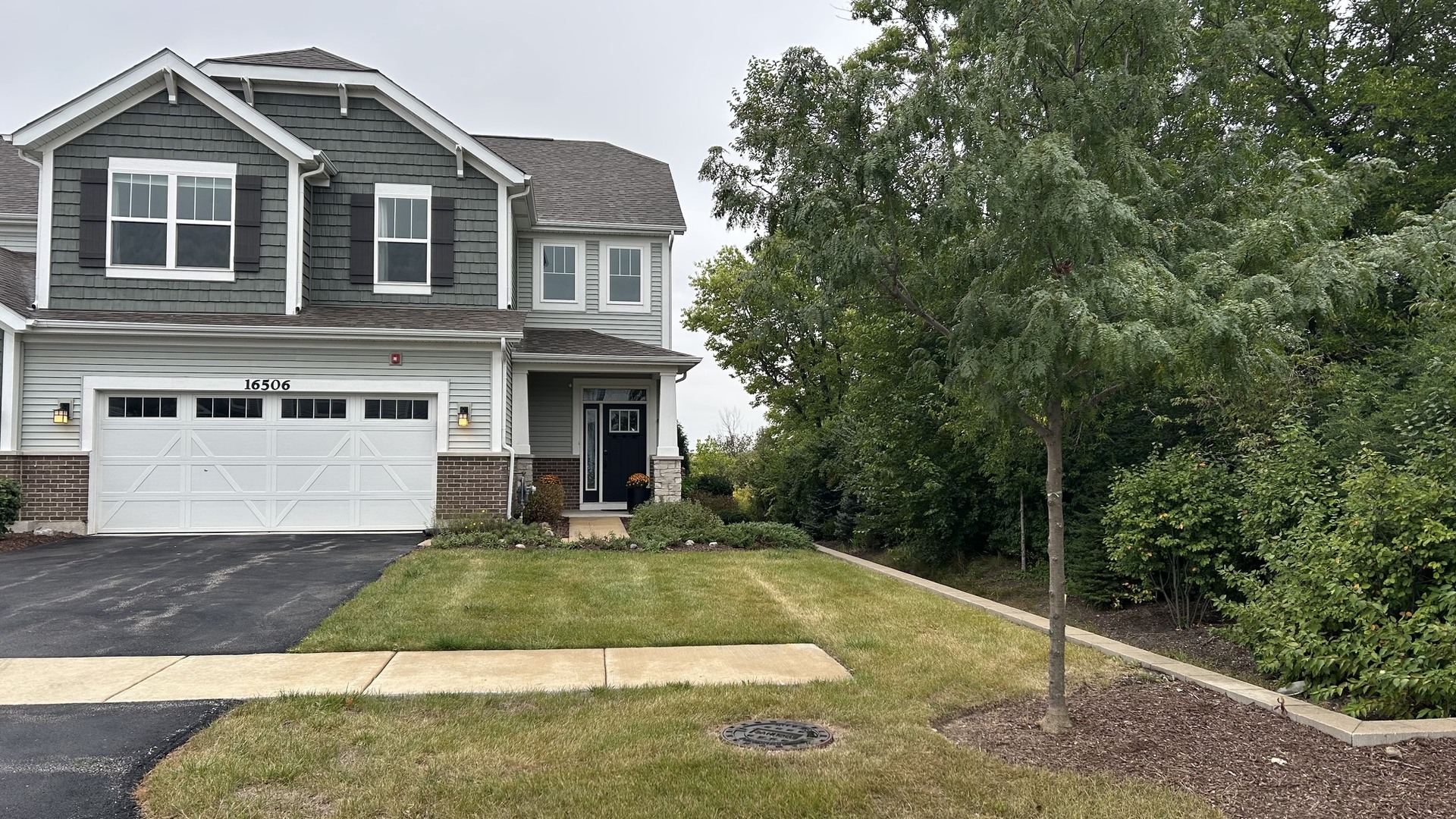 16506 Brook Lane Property Photo 1