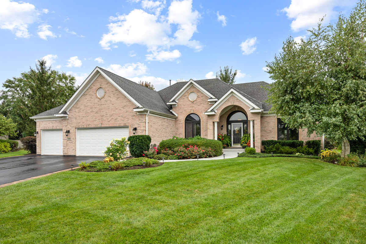 1308 Sandhill Court Property Photo 1