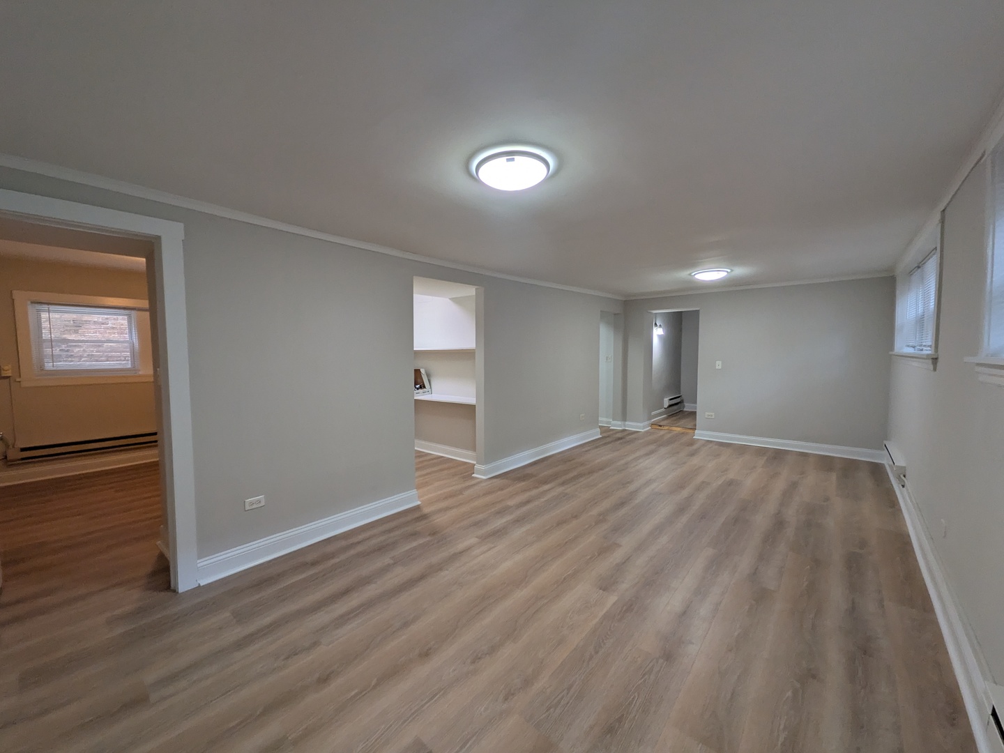 2919 W George Street G Property Photo 3