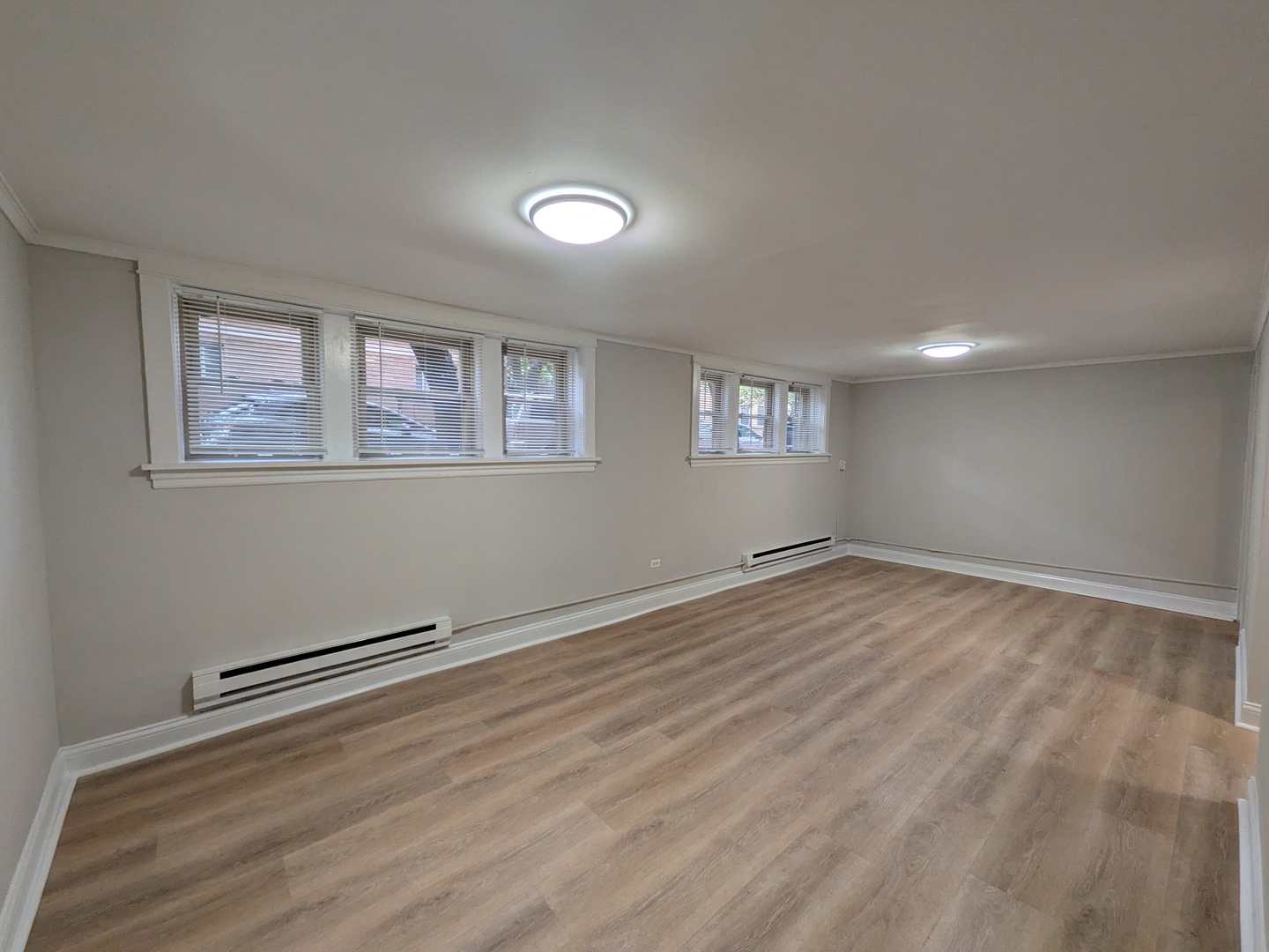 2919 W George Street G Property Photo 5
