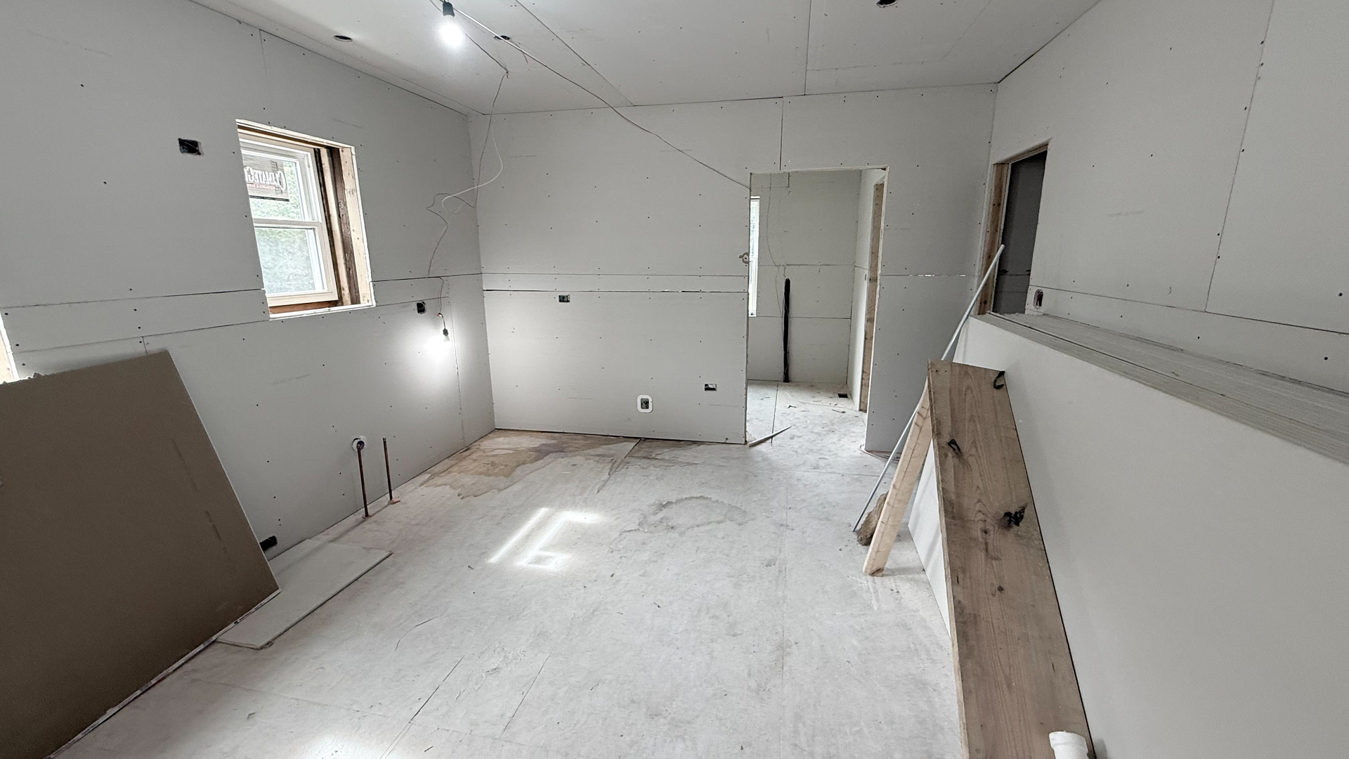 15620 Loomis Avenue Property Photo 11