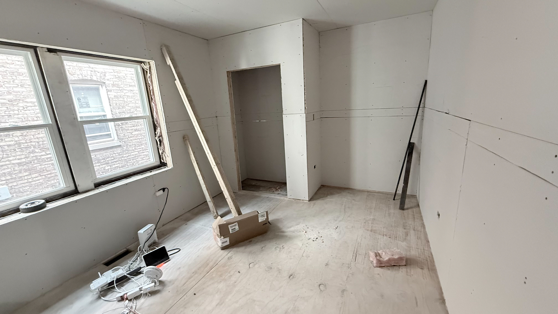 15620 Loomis Avenue Property Photo 13