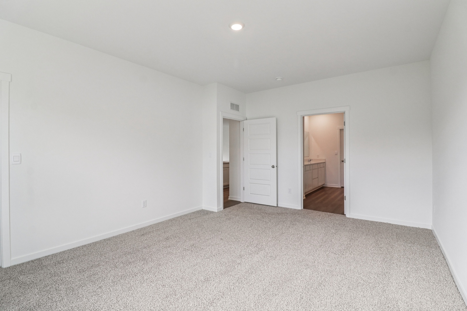6296 Redwood Trail Property Photo 18
