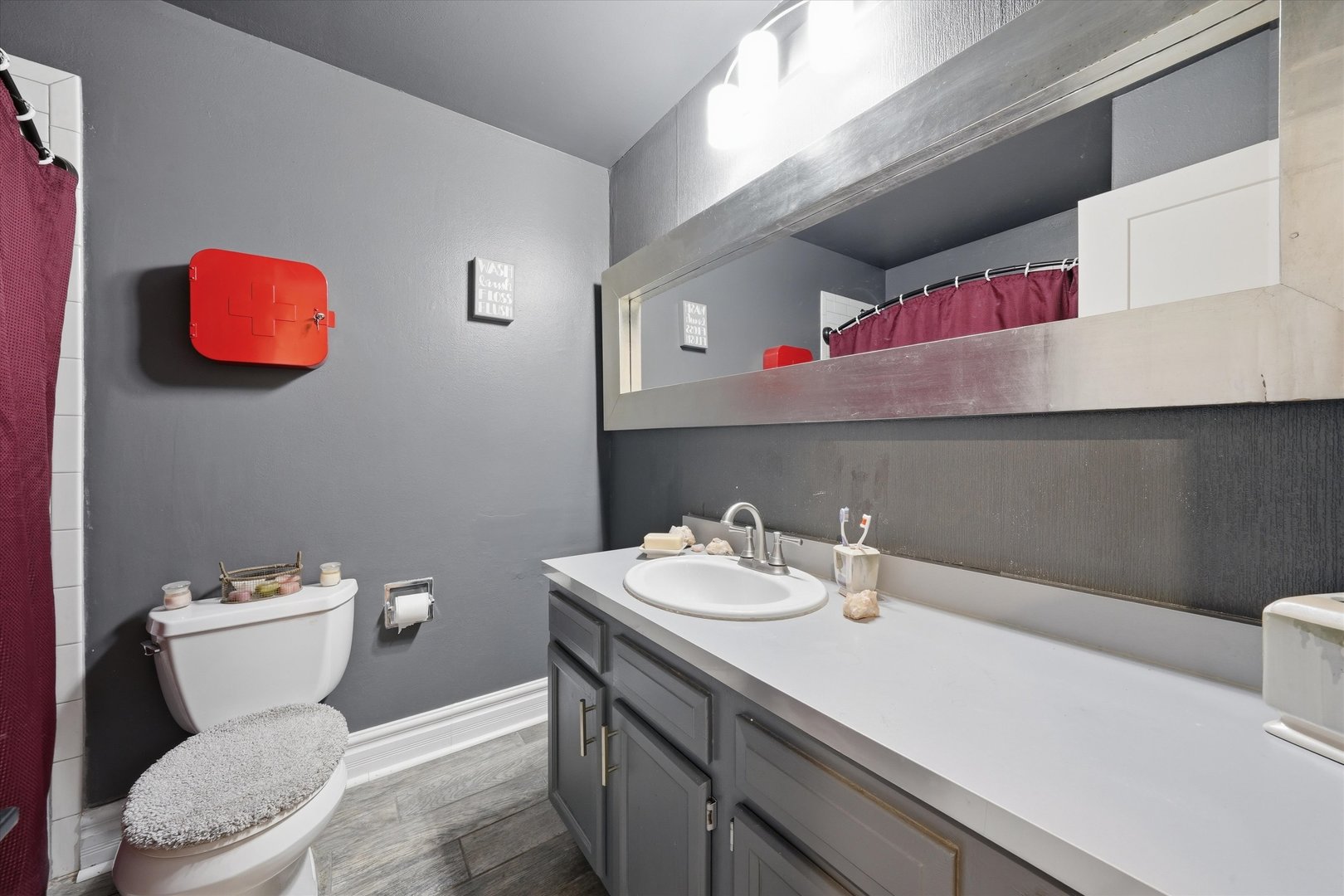 6020 Oakwood Drive 4a Property Photo 15