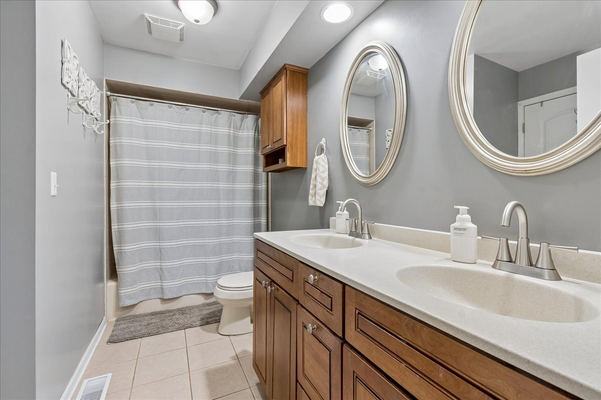 16 Woody Way Property Photo 14