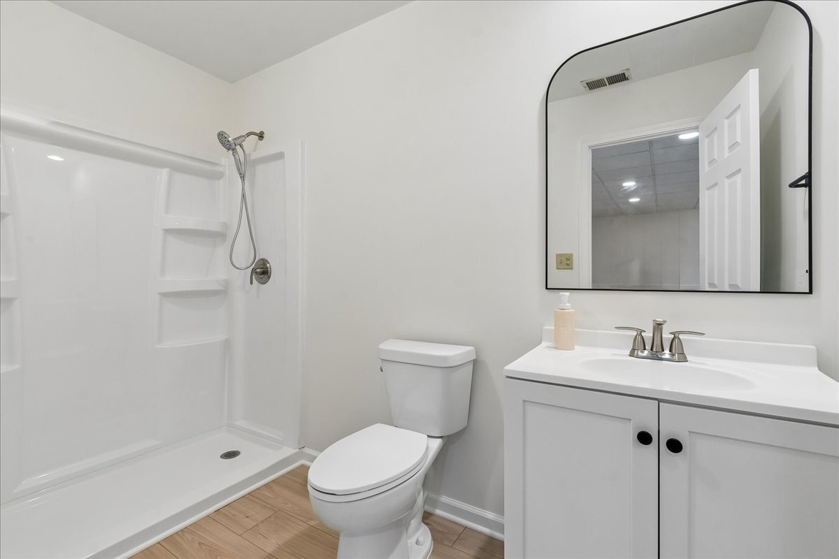 16 Woody Way Property Photo 17