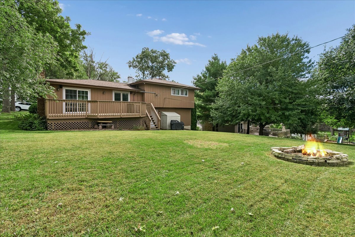 16 Woody Way Property Photo 18