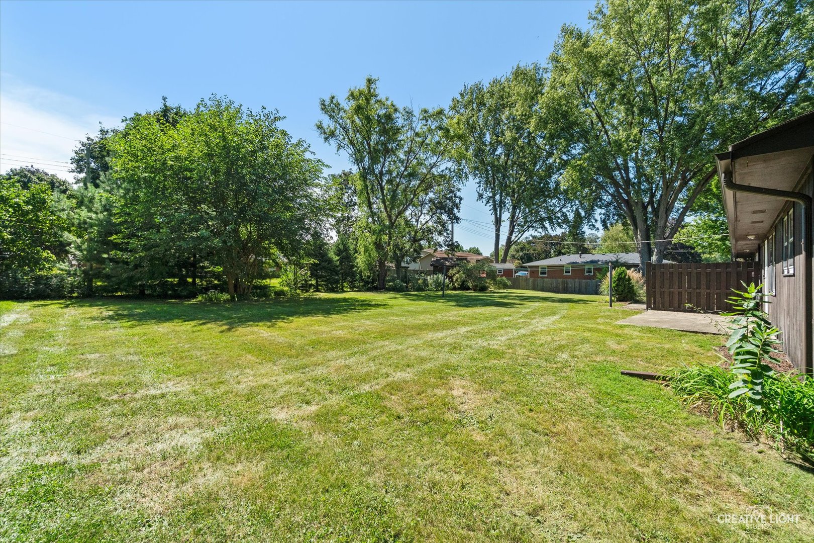 527-531 Prairie Street Property Photo 24