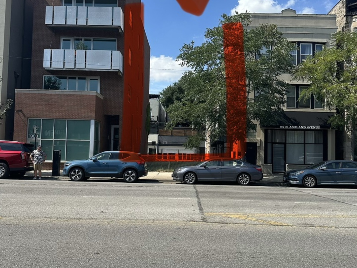 910 N Ashland Avenue Property Photo 3