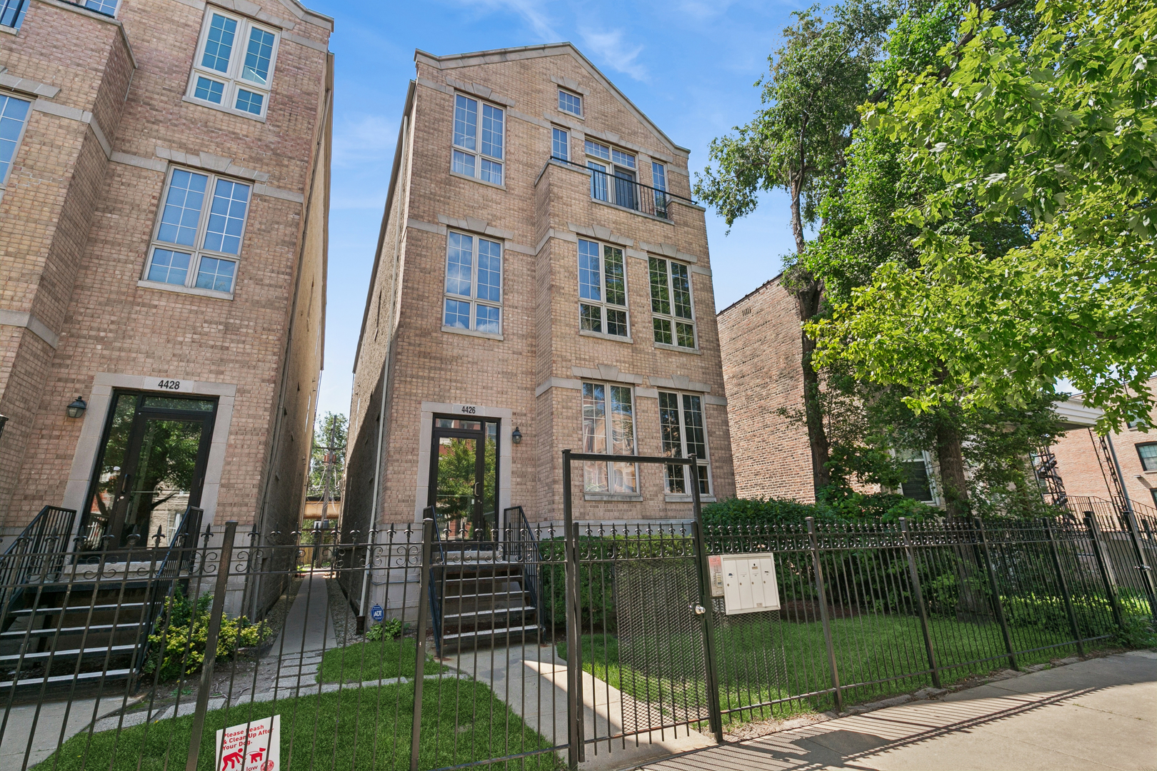 4426 S Calumet Avenue G Property Photo 1