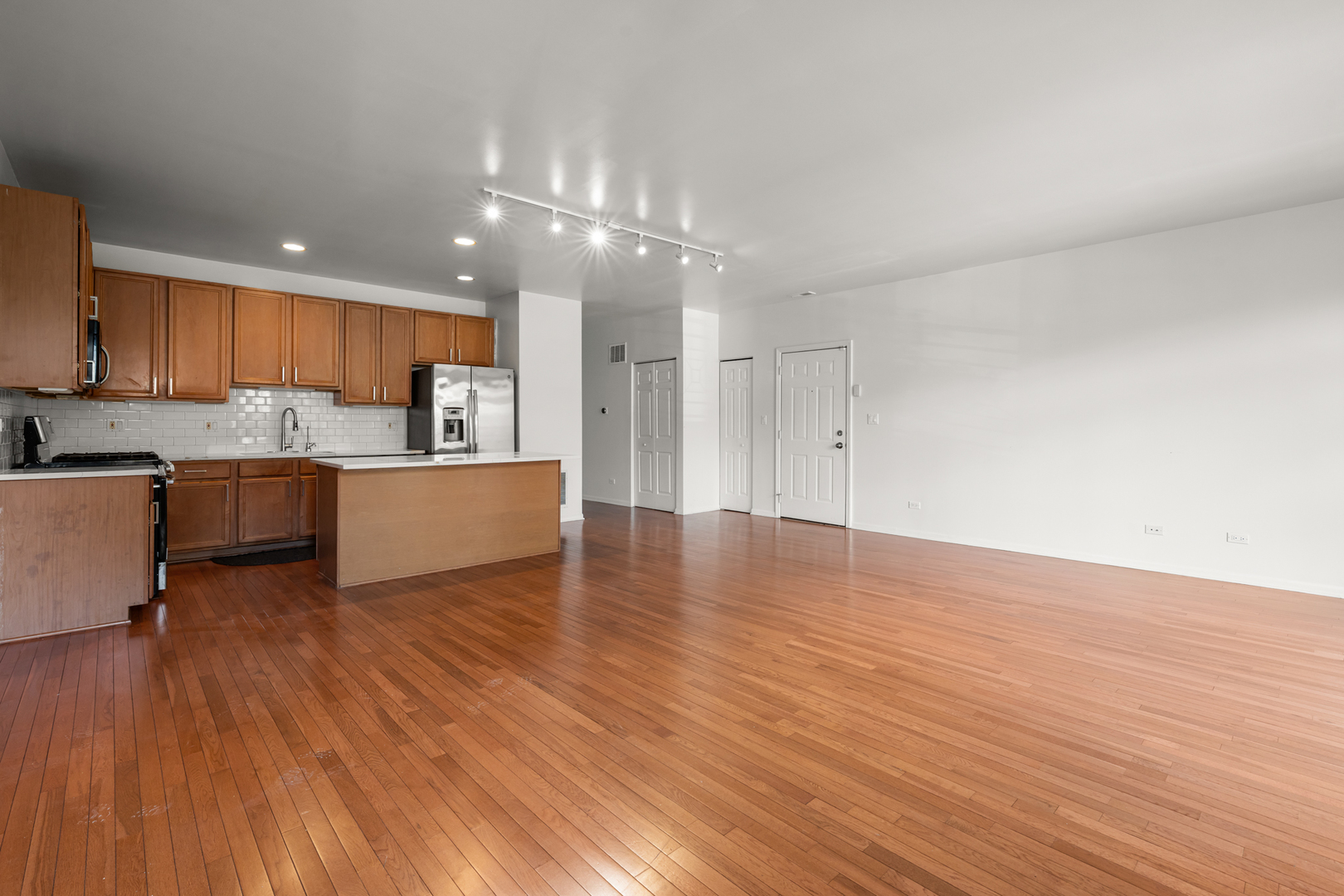 1414 S Halsted Street 2b Property Photo 5