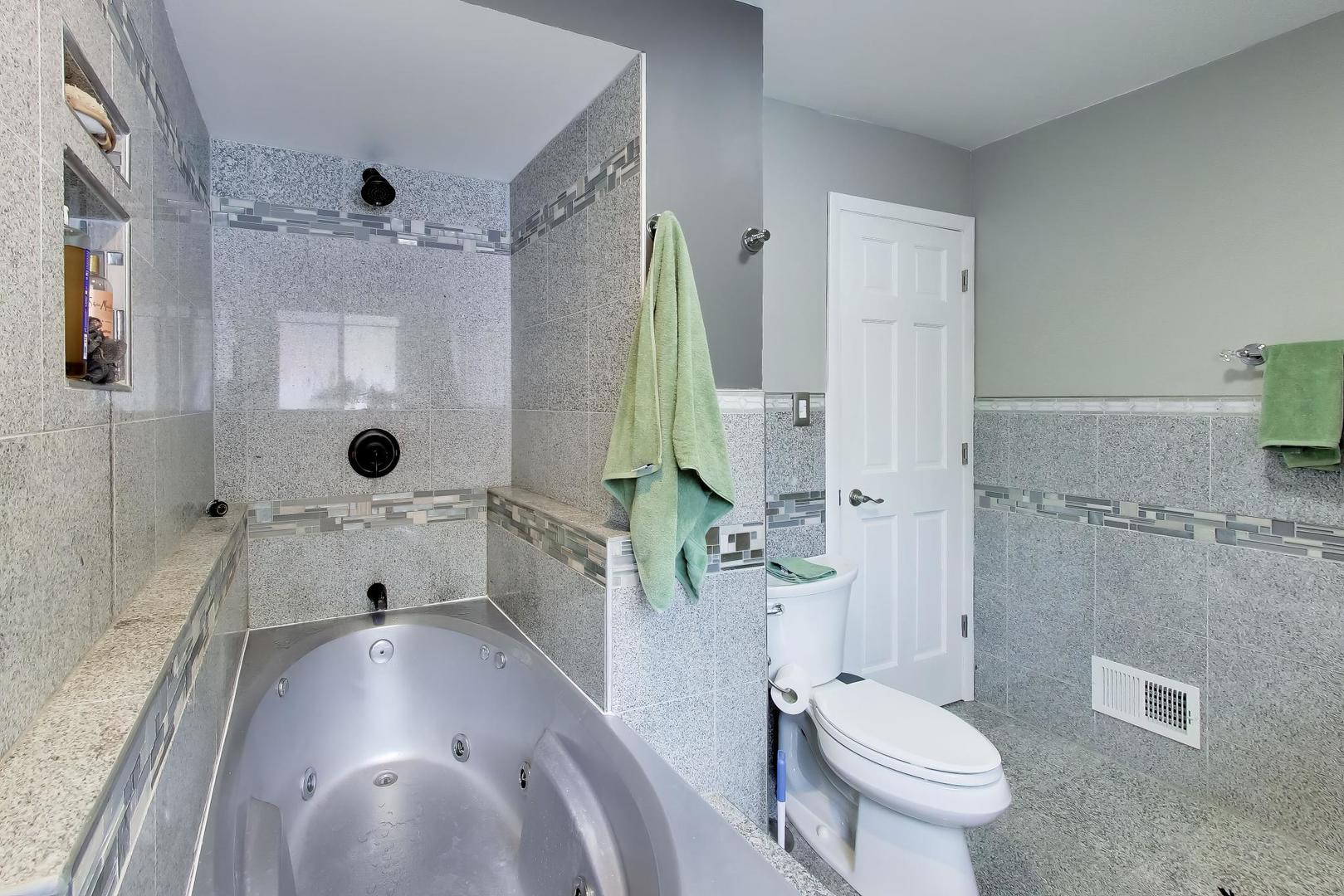 12231 S Lawndale Avenue Property Photo 18