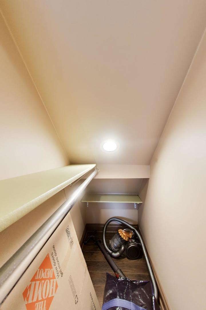 12231 S Lawndale Avenue Property Photo 28