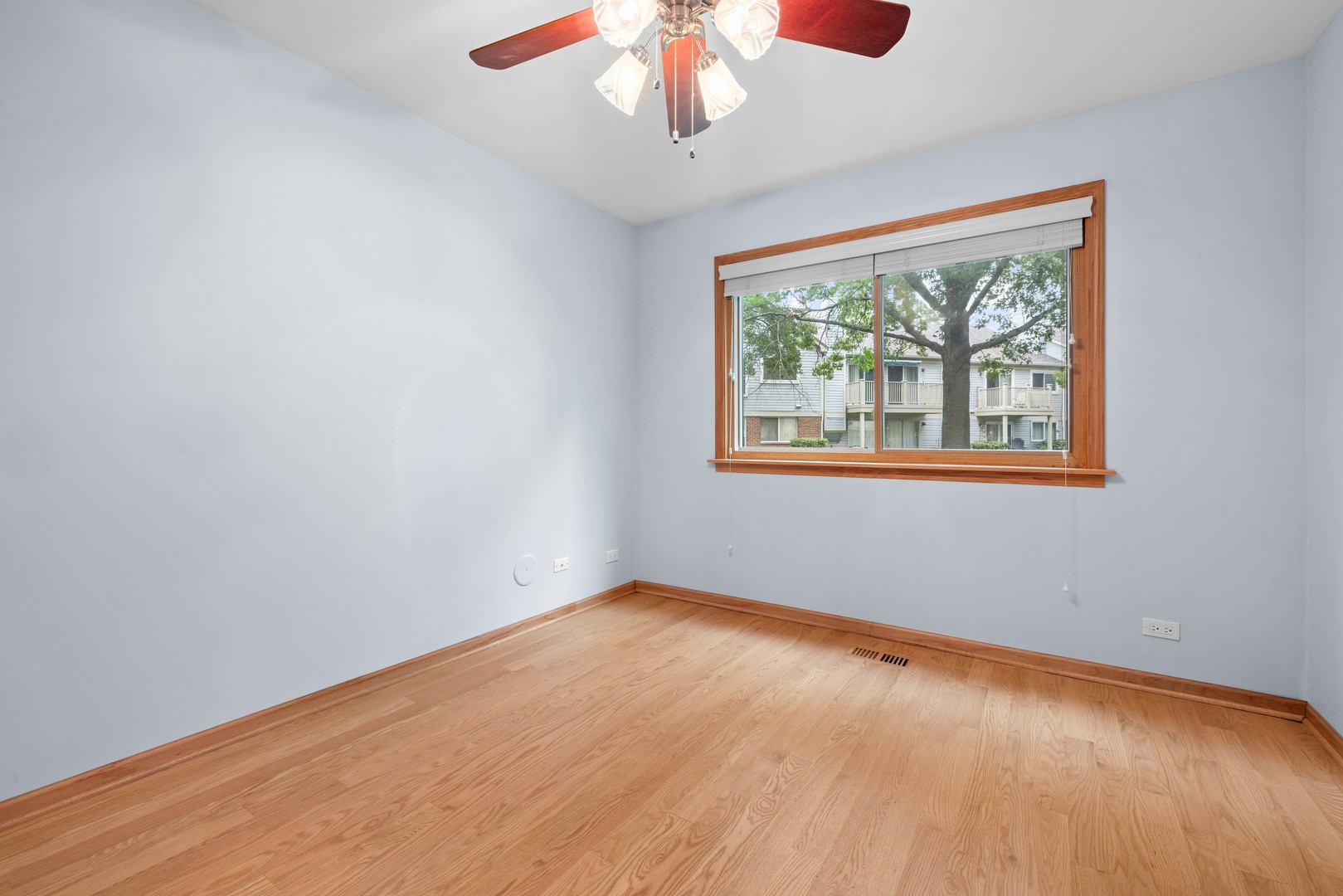 1602 Brittany Court D1 Property Photo 15