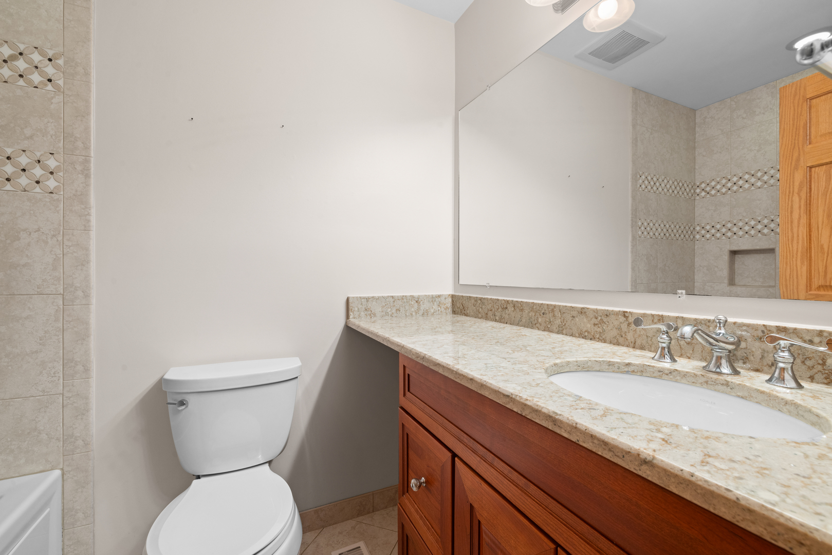1602 Brittany Court D1 Property Photo 17