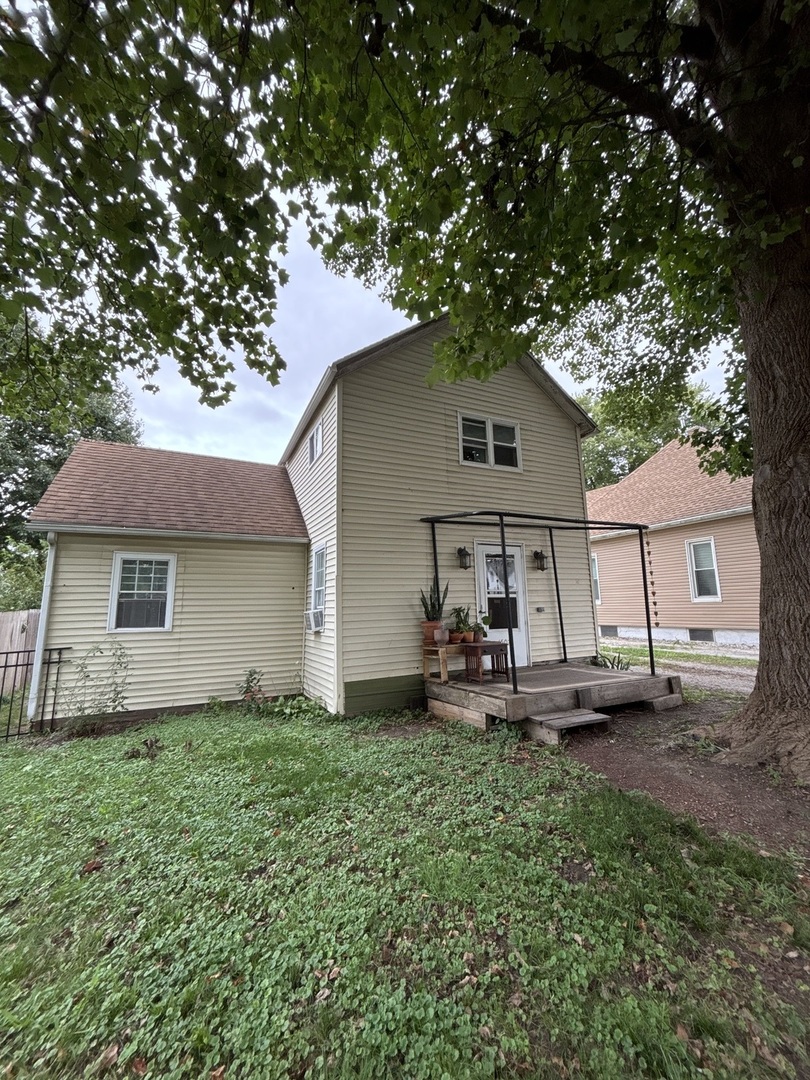 1507 E Washington Street Property Photo 1