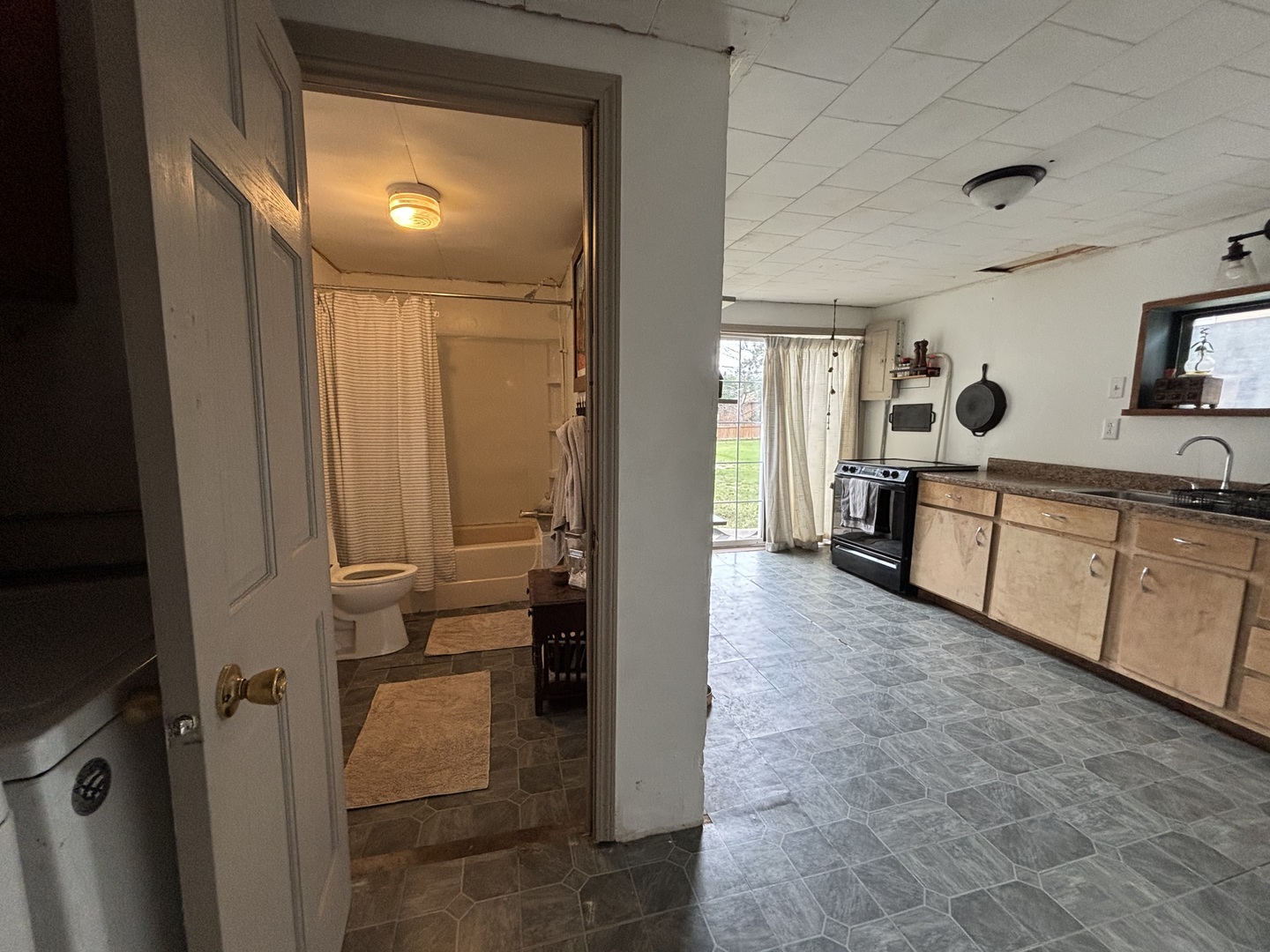 1507 E Washington Street Property Photo 7