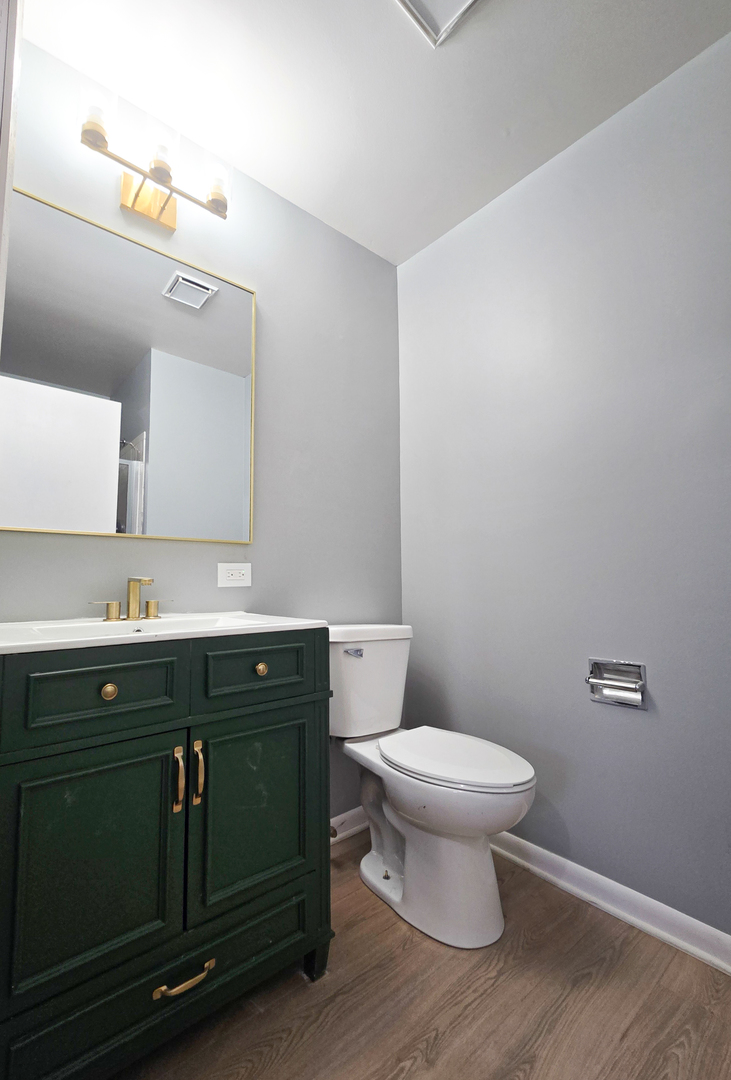 136 Virginia Court Property Photo 9