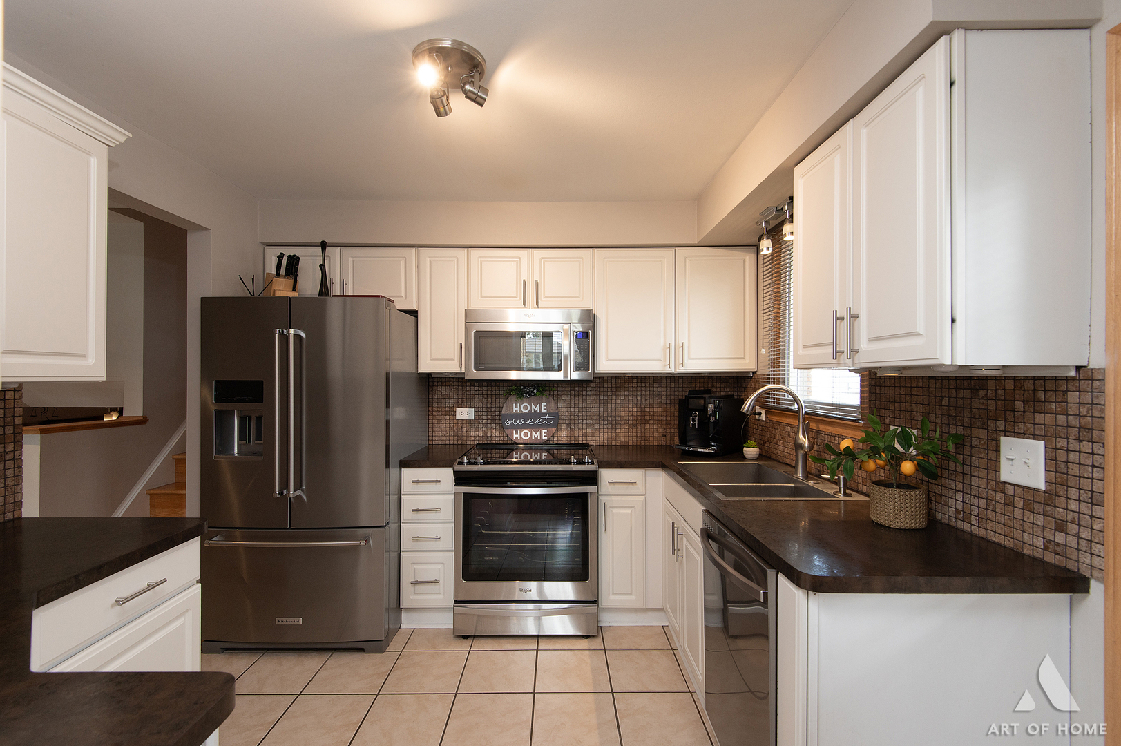 7934 W 81st Place Property Photo 12