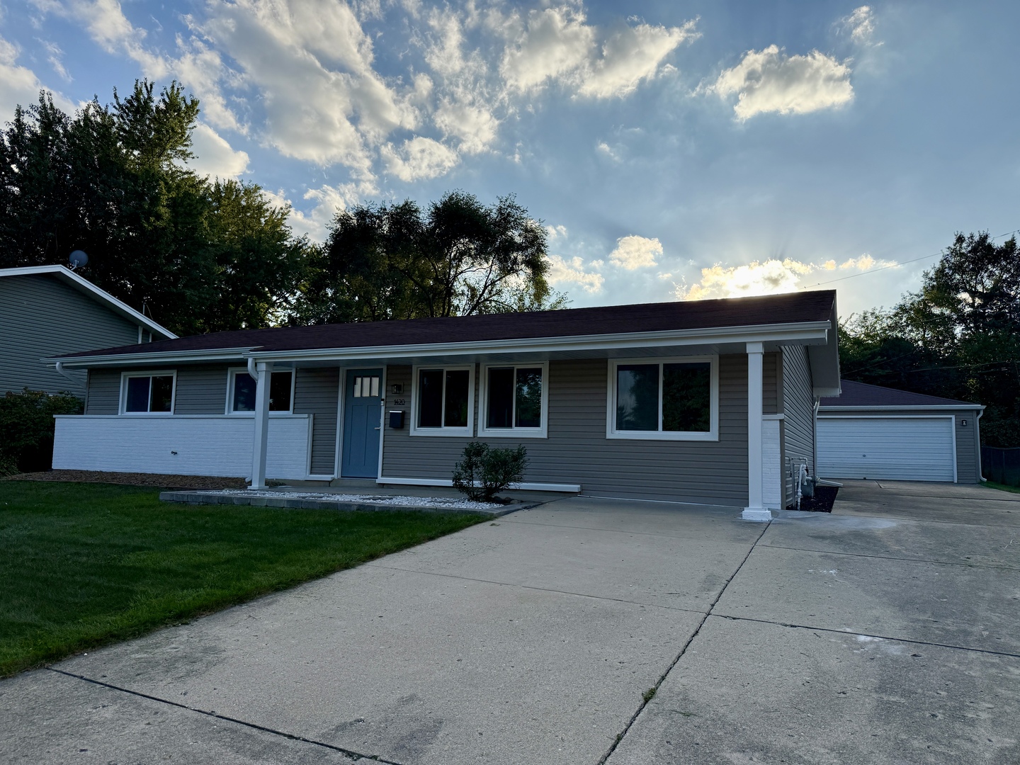 1420 Cooper Road Property Photo 4