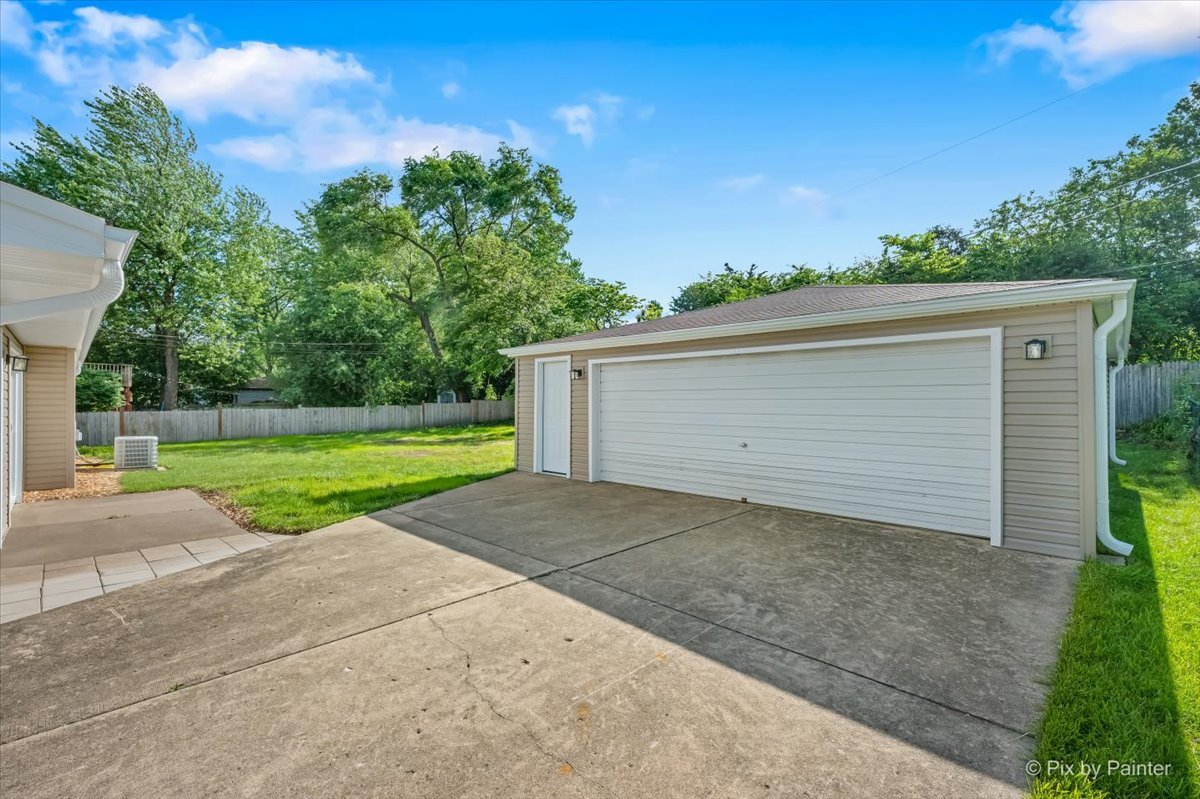 1420 Cooper Road Property Photo 7