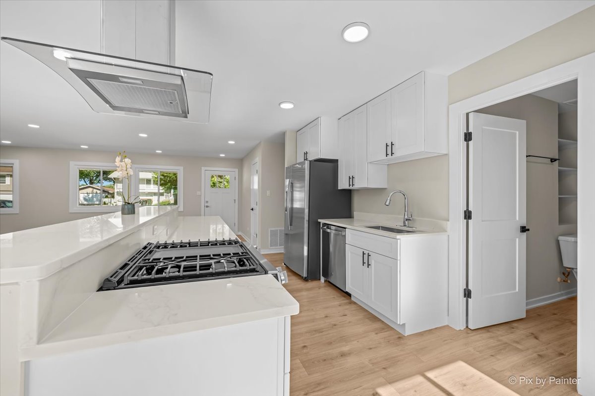 1420 Cooper Road Property Photo 15