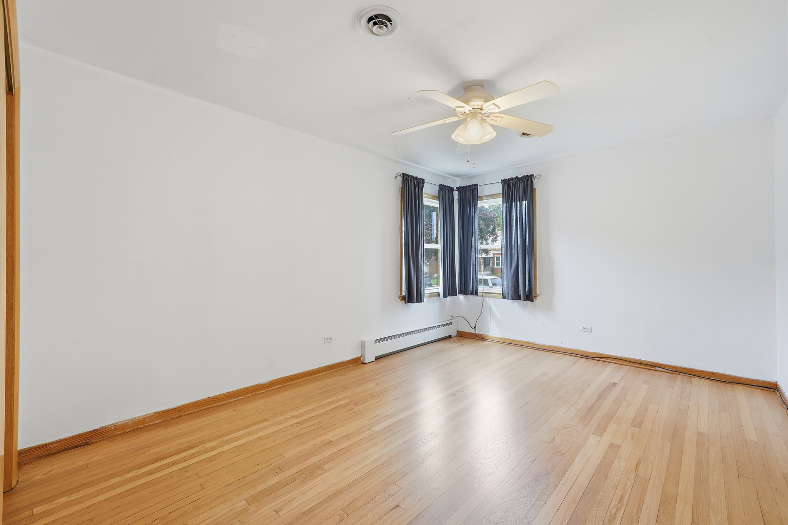 3147 George Street Property Photo 7