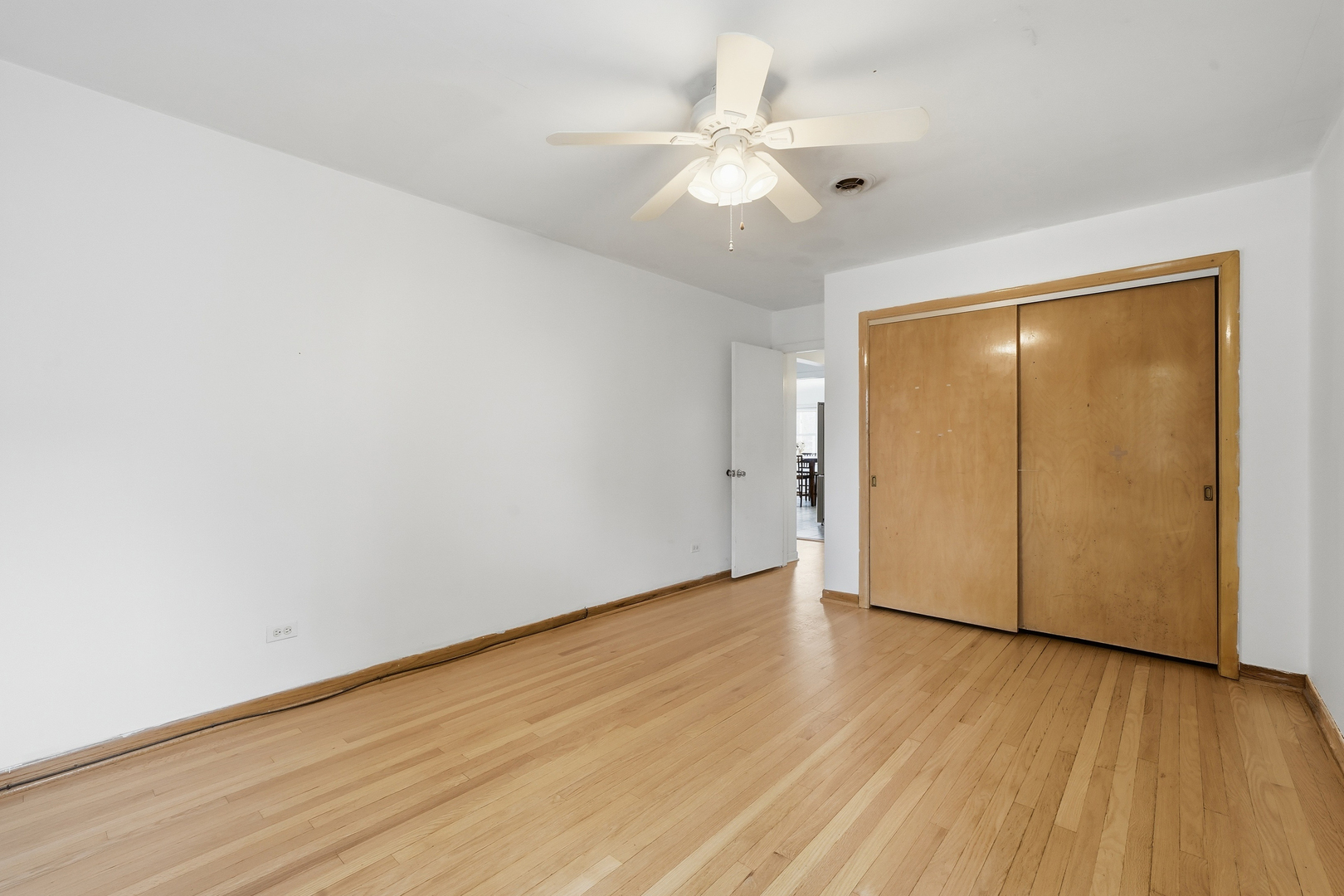 3147 George Street Property Photo 8